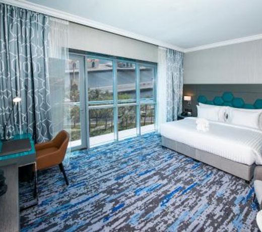 Edge Creekside Hotel