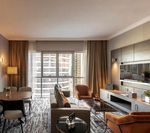 Edge Creekside Hotel