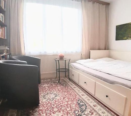 bedroom@home