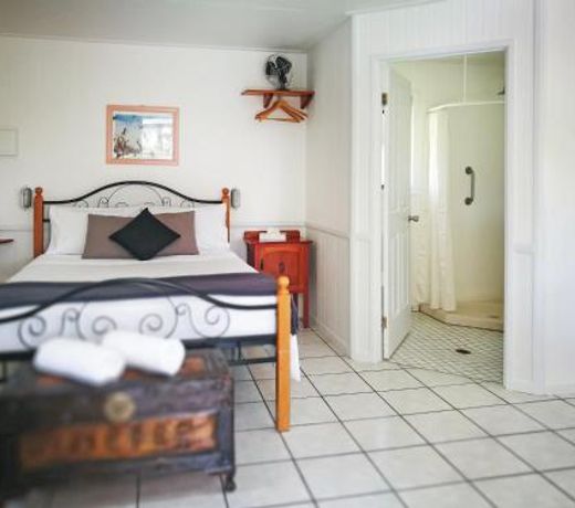 Chillagoe Cabins and Tours