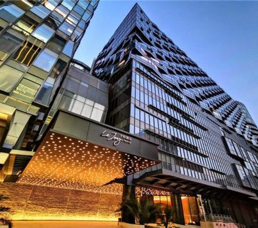 Le Joy Hotel