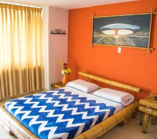 Hotel Toledo Plaza