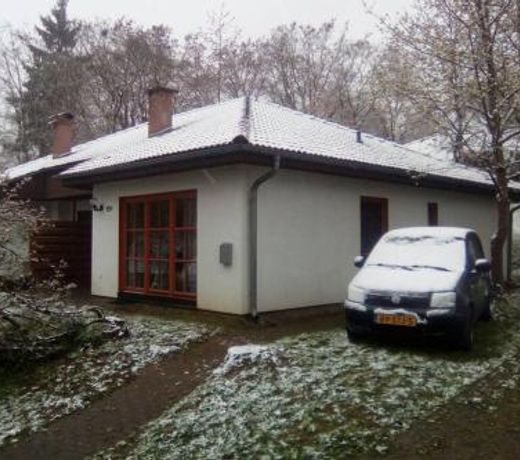 Gemütlicher Ferienbungalow in Frankenau, kostenloses WLAN