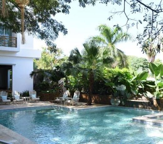 Saman Boutique Hotel