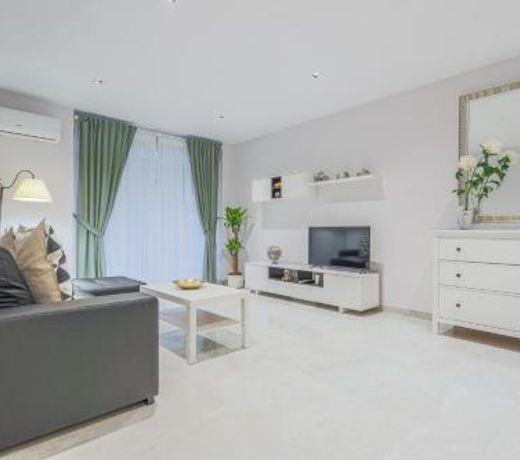 EXCLUSIVO APT 2 HAB-2 BAÑOS-LUMINOSO ↑ CALIDADES