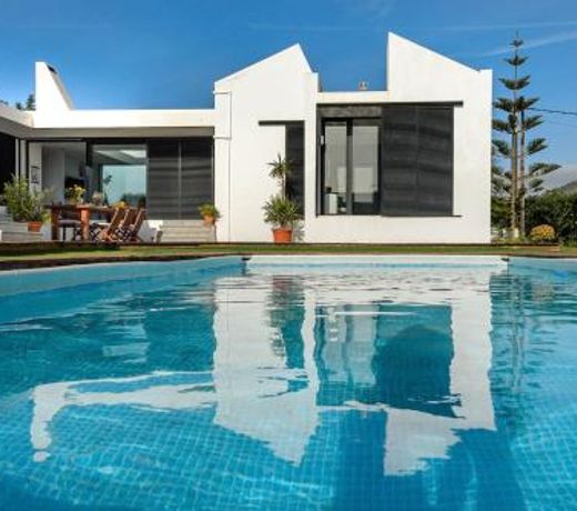 Villa Anur
