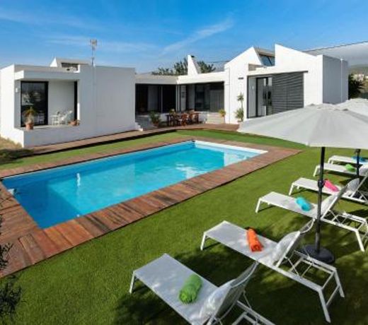 Villa Anur
