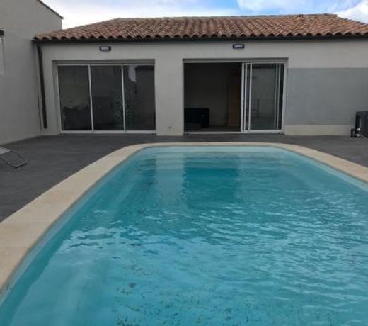 VILLA PINTOURINA
