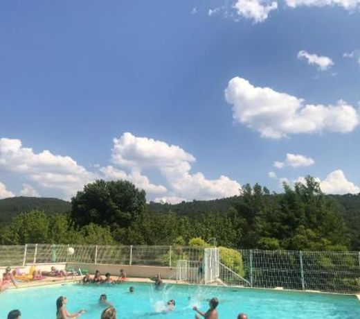 Maison d'une chambre avec piscine partagee et jardin clos a Saint Martin de Bromes