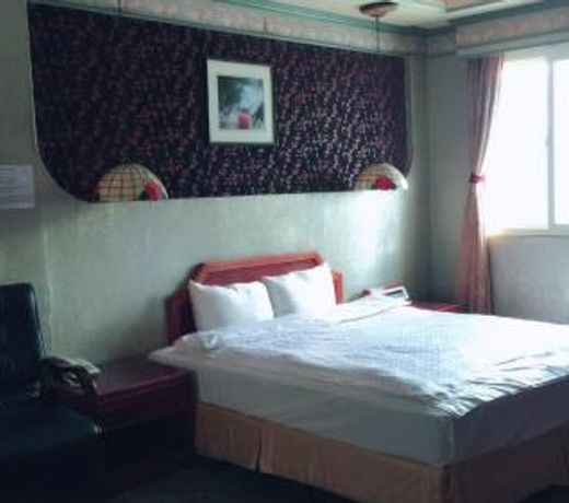 Yulin Dongshi Garden Motel