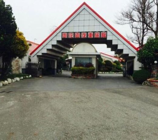 Yulin Dongshi Garden Motel