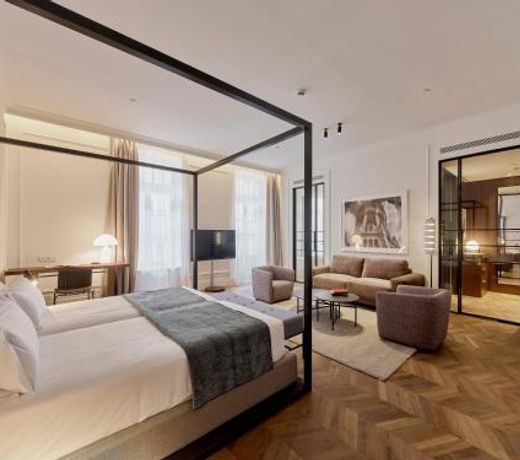 Kozmo Hotel Suites & Spa - The Leading Hotels of the World