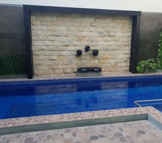 Villa batu malang