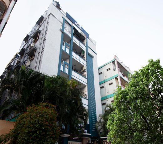 Vaccinated Staff - SilverKey Executive Stays 41376 Urshita Empire Narasimhanagar