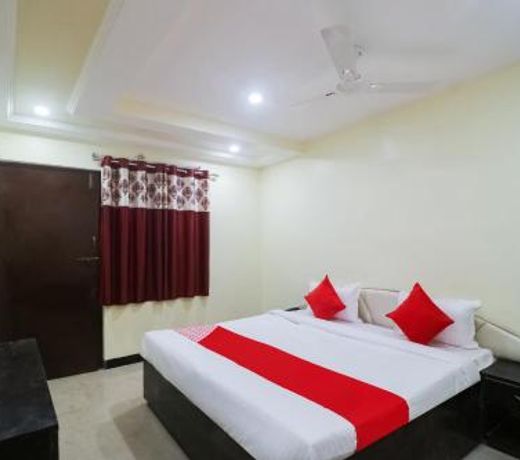 OYO 60743 Apna Hotels