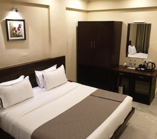 Sai International, The Hotel