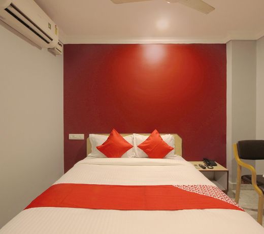 Capital O 22904 Sai Guest House