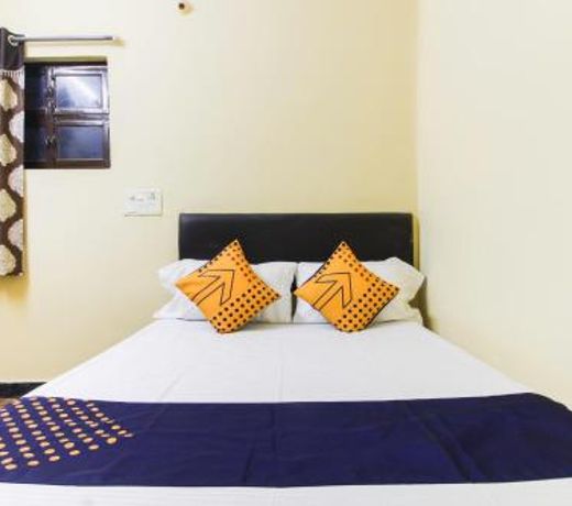 SPOT ON 49298 Hotel Midland Lodge