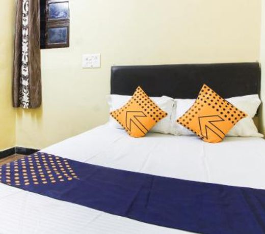 SPOT ON 49298 Hotel Midland Lodge