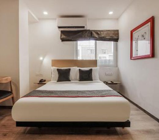 OYO Townhouse 359 Begumpet