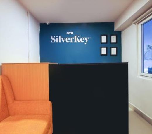 OYO SilverKey 74930 Khajaguda