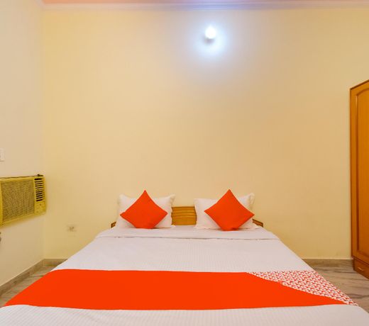 OYO 67331 Kusum Lodge