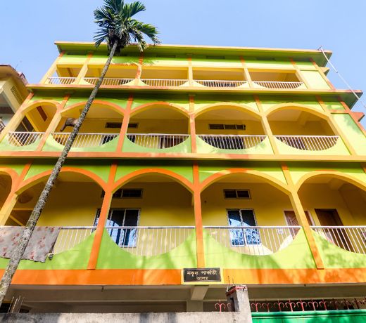 SPOT ON 67381 Galaxy Guest House