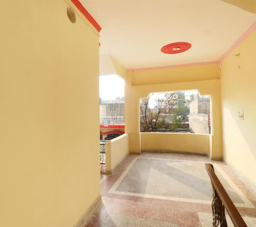 SPOT ON 67673 Hotel Kataria