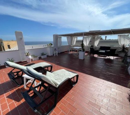 La terrazza sul mare