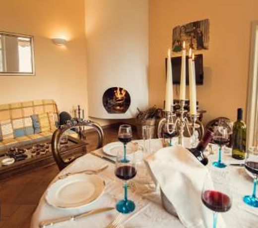 Villa Nuba, residenza del Pinturicchio con terrazza panoramica privata, camino a legna,jacuzzi