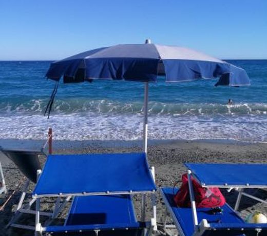 Celle mare con posto auto coperto
