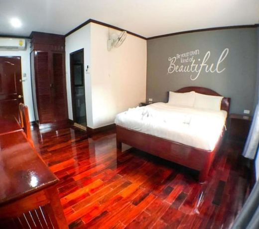DaViKa Hotel