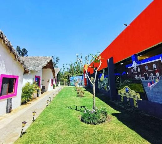 Casa Flores Hotel & Spa