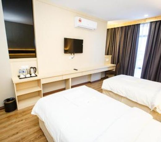 Lintas Platinum Hotel