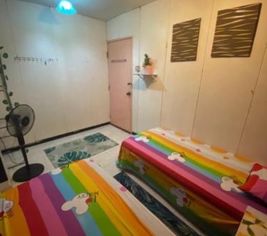 Pesona Backpackers Inn