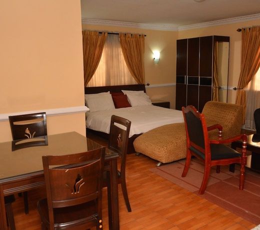 Aishar Residence