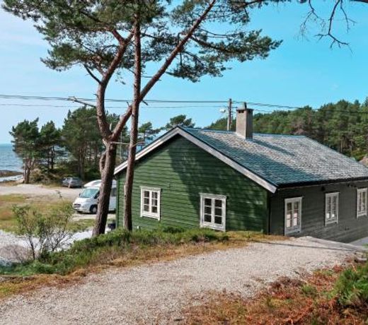 Holiday Home Nesholmen - FJS127