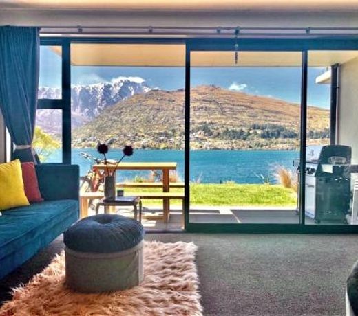 Queenstown's New Lakefront Marvel