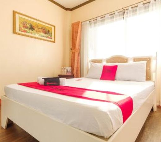 RedDoorz Plus @ Seaborne Hotel Subic Zambales