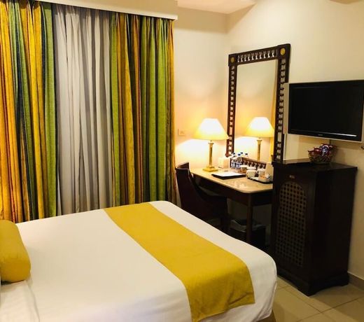 Avari Xpress, Islamabad