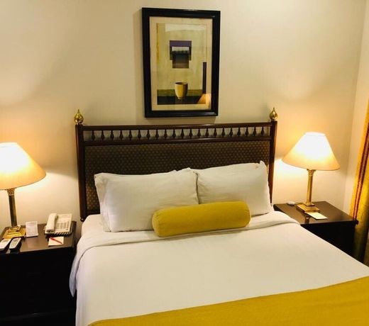 Avari Xpress, Islamabad