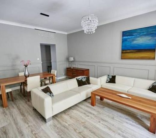 Klimatyczny Apartament DE LUX dla 4 osÃ³b ChorzÃ³w Katowice