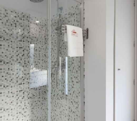Serra do Pilar Porto Suites