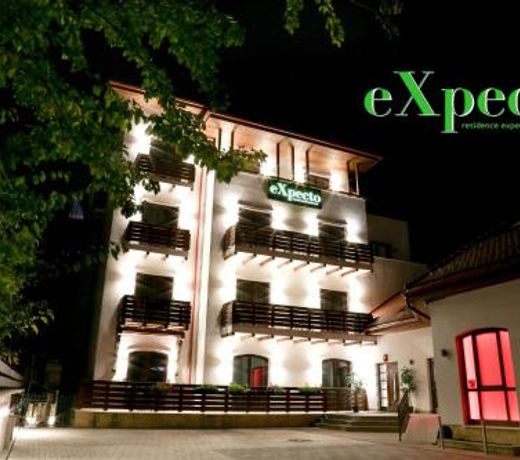 Expecto Apartments