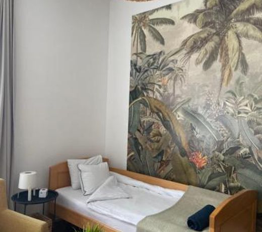 Flora Apartment