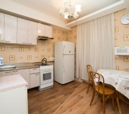 1Ðº ÐºÐ²Ð°ÑÑÐ¸ÑÐ° Ð² Ð¦ÐµÐ½ÑÑÐµ (ÐÐ»Ð¾ÑÐ°Ð´Ñ Ð ÐµÐ²Ð¾Ð»ÑÑÐ¸Ð¸)