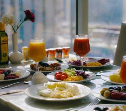 Nour Al Thuria Hotel