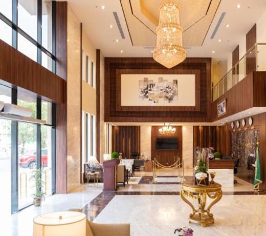 Seasons Park Hotel