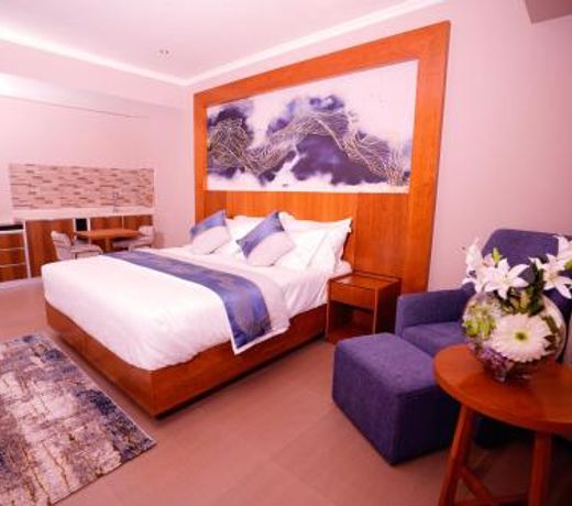 Suite blue