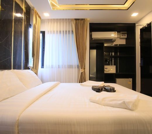 Pratunam Atrium Hotel